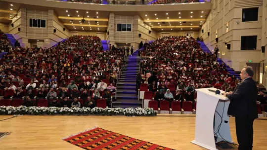 Talas, üç ayları muhteşem Kuran ziyafeti ile karşıladı