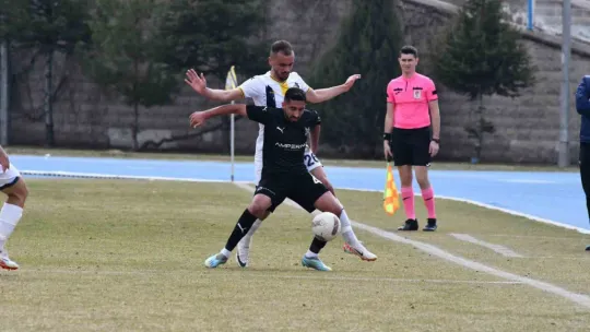 Talasgücü Belediyespor: 0 - İnegöl Kafkasspor: 0