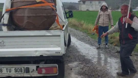 Tarla sürerken tarihi küp buldu