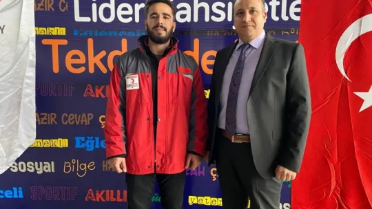 Tekden Lisesi'nden örnek davranış