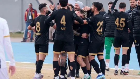 TFF 3.Lig 1.Grup 20. Hafta: Talasgücü Belediyespor: 2 - Aliağa FK: 4