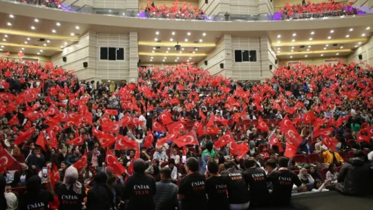 TOGG CEO'su Karakaş: 'Eski telefonların akıllı telefonlara geçerken yaşadığı dönüşüm, şu anda otomotiv sektöründe yaşanıyor'