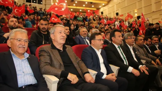 TOGG CEO'su Karakaş: 'Eski telefonların akıllı telefonlara geçerken yaşadığı dönüşüm, şu anda otomotiv sektöründe yaşanıyor'