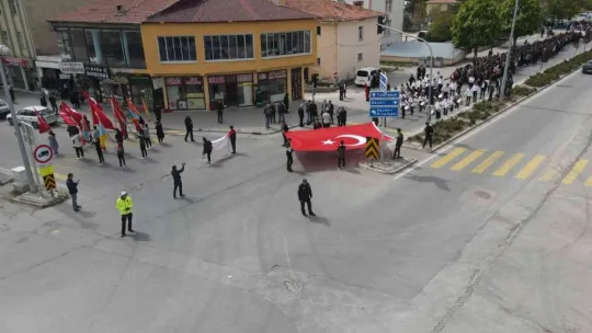 Tomarza'da 'Gençlik Yürüyüşü' coşkuyla yapıldı