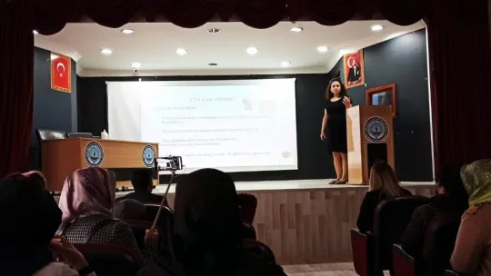 Tomarza'da Çölyak için farkındalık yürüyüşü düzenlendi