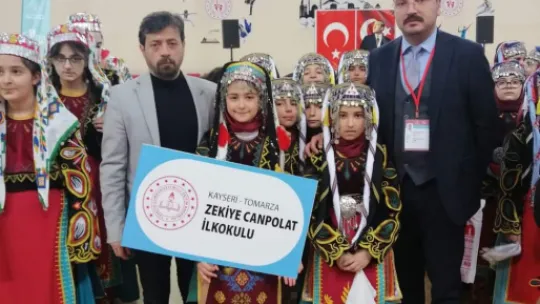 Tomarza Zekiye Canpolat İlkokulu Folklor Yarışmasında Birinci Oldu