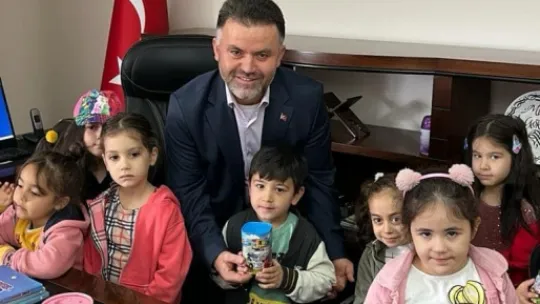 Tomarzalı miniklerden Gazze'ye destek