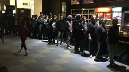 Tomarzalı öğrencilere 'sinema' morali