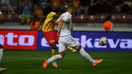 Sezonun ilk 3 Puanı: Kayserispor: 2 - Samsunspor: 1
