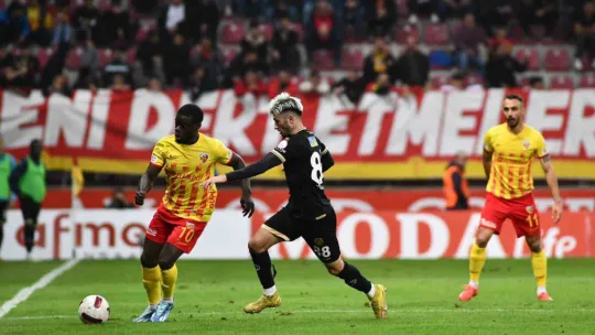 Süper Lig'de Alanyaspor Karşısında Kayserispor 3 puan aldı