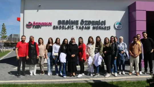 Engelsiz Yaşam Merkezi'ne İlgi Büyük