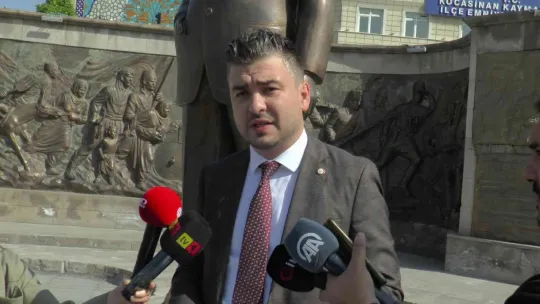 Uğur Nuri Akın: 'Artık eczacıların ve eczanelerin hakkı teslim edilmelidir'