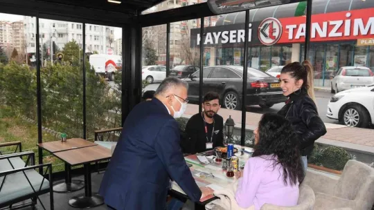 Üniversite öğrencilerinden Büyükkılıç'a 'Çamaşırhane' teşekkürü