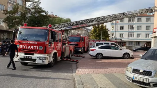 Unutulan sigara yangın çıkardı