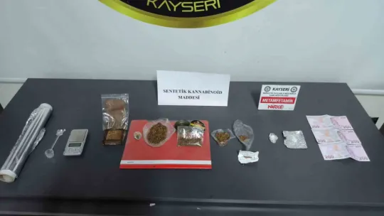 Uyuşturucu tacirlerine darbe: 4 Gözaltı