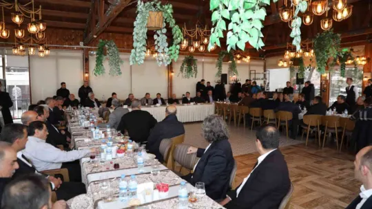 Uyuşturucuya karşı hayırsever zirvesi