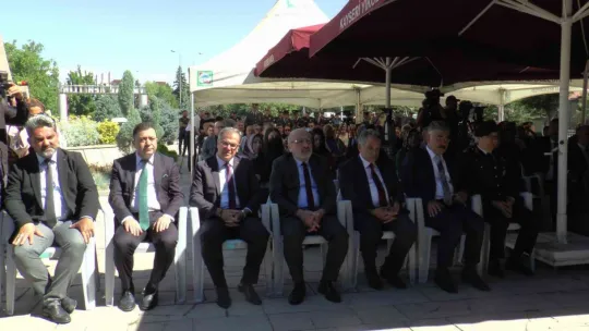 Vali Çiçek: '15 Temmuz'da Türk milleti dünya milletlerine örnek oldu'