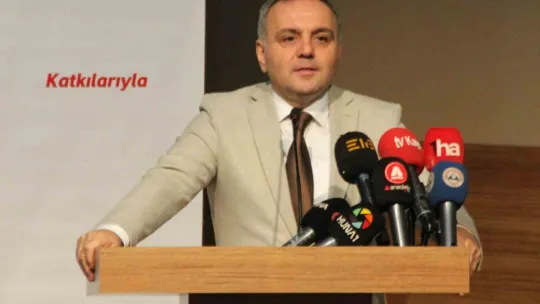 Vali Çiçek: 'Birçok masum gibi gördüğümüz şeylerin aslında hırsızlık olduğunu bu programlar sayesinde görüyoruz'