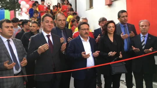 Vali Çiçek: 'Bu gençliği kimseye teslim etmeyiz'