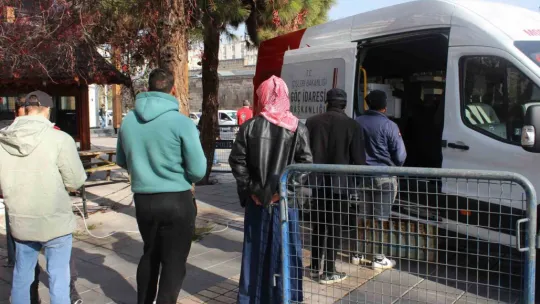 Vali Çiçek: 'Sosyal medyadan yapılan açıklamanın gerçekle alakası yoktur'