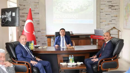 Vali Çiçek Pınarbaşı ve Sarız İlçelerinde Ziyaretlerde Bulundu