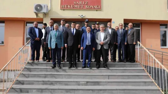 Vali Çiçek Pınarbaşı ve Sarız İlçelerinde Ziyaretlerde Bulundu