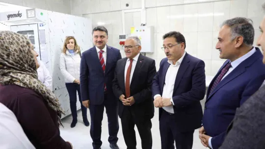 Vali Çiçek'ten Develi Kadın Girişimi Kooperatifi'ne ziyaret