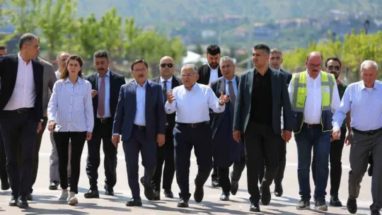 Vali Çiçek Ve Başkan Büyükkılıç, Recep Tayyip Erdoğan Millet Bahçesi'ni inceledi