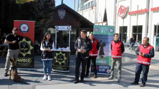 Vatandaşlar Narkotik Suçlarla İlgili Bilgilendirildi