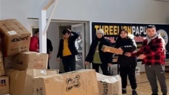 Yabancılardan deprem bölgesine anlamlı destek
