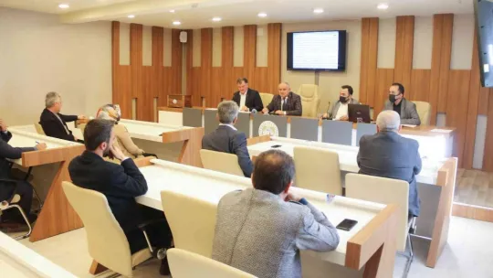Yahyalı Belediyesi'nde 2022'nin ilk meclisi yapıldı