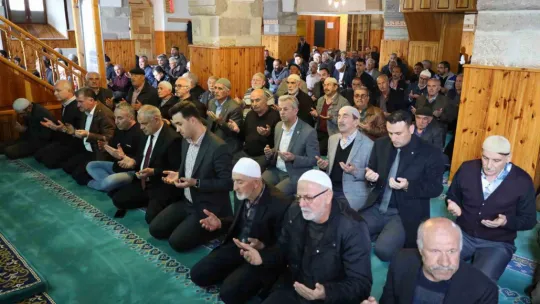 Yahyalı'da depremde hayatını kaybeden vatandaşlarımız için Mevlid okundu