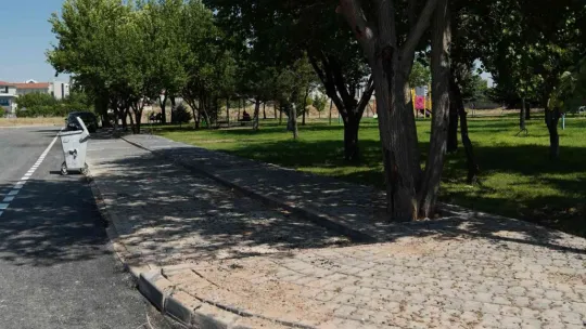 Yaya Yolu Ve Çevre Düzenleme Çalışması İle Melikgazi Yenileniyor