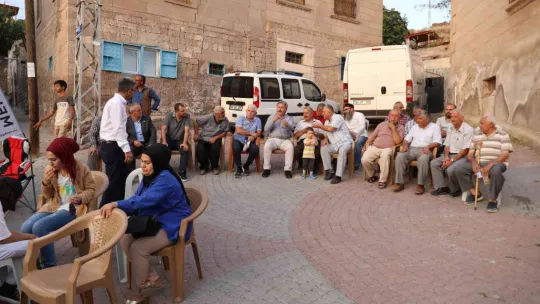 Yazı şenlendiren mahalle buluşmalarında sıra Vekse ve Bağpınar'daydı