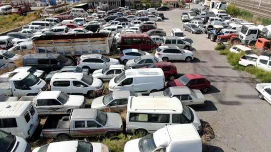 Yediemin otoparkında servet bekliyorlar
