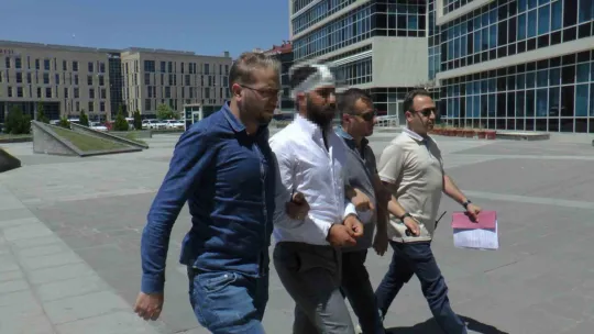 Yolcu kavgasında meslektaşını öldüren taksici tutuklandı