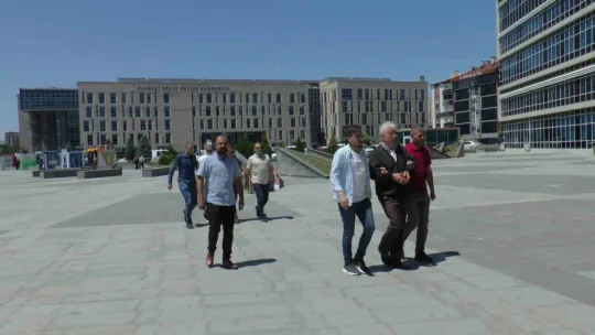 Yolcu kavgasında meslektaşını öldüren taksici tutuklandı