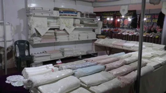 Yöresel Ürünler Fuarı ziyaretçilerine kapılarını açtı