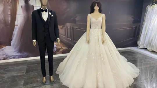 Z kuşağı sade gelinlik tercih ediyor
