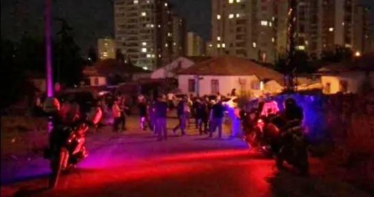 Komşularının evini kurşunlayan Metin Işık ve oğluna ceza yağdı