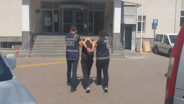 10 yıl kesinleşmiş hapis cezası bulunan firari yakalandı