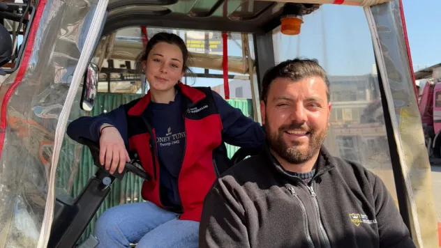 15 yaşındaki Melike sanayinin tek kadın çalışanı oldu