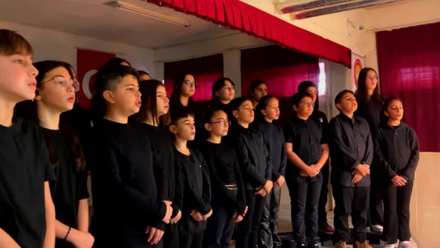 17 Aralık şehitleri minik yüreklerin sesiyle anıldı