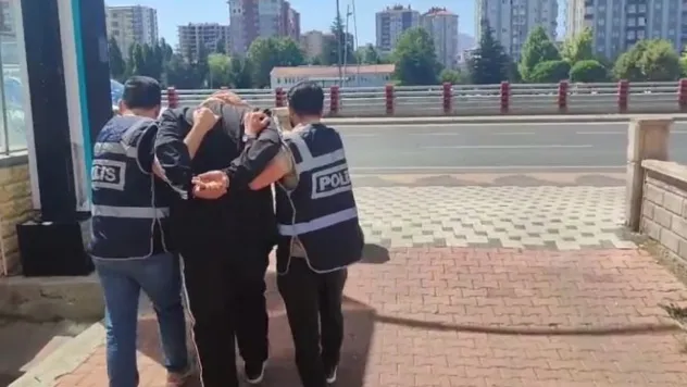 18 yıl hapis cezası bulunan kişi saklandığı adreste yakalandı