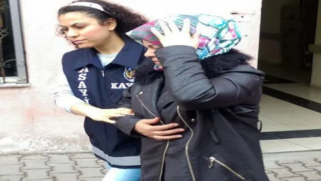 Altınlarla kaçmaya çalışan Suriyeli gelin otobüste yakalandı