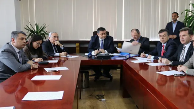 Alt geçit dükkanları kiraya verildi