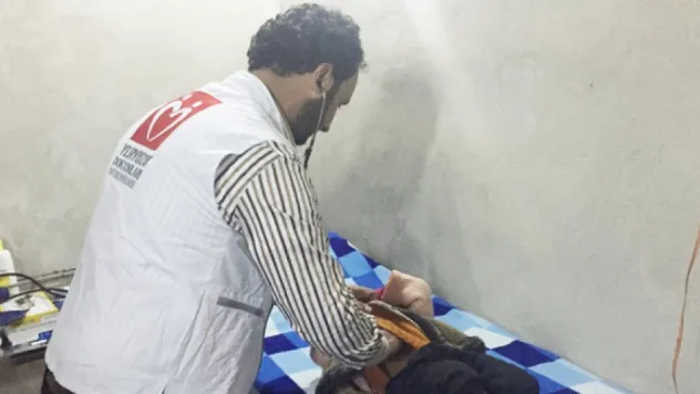 Yeryüzü Doktorları Azez'de klinik açtı