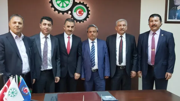 Türk-iş 1 Mayıs'ta 'Çanakkale ruhu' ile meydanlara çıkacak