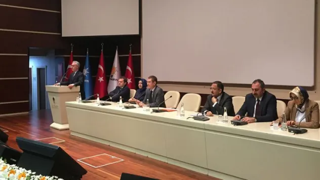 Ak Parti'de temayül yoklamaları başladı