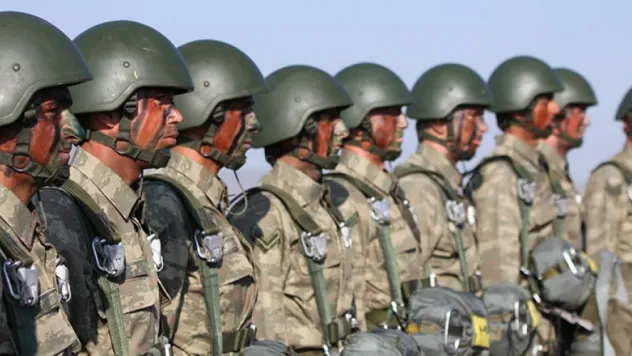 Dosta güven düşmana korku saldılar